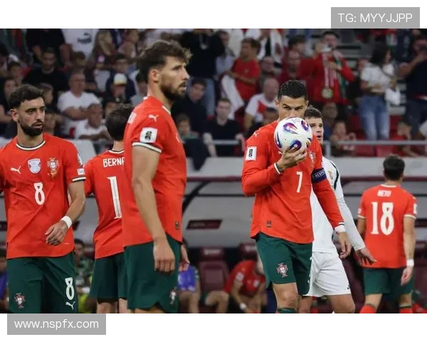 C罗荣获葡萄牙环球声望奖在社交媒体分享喜悦时刻