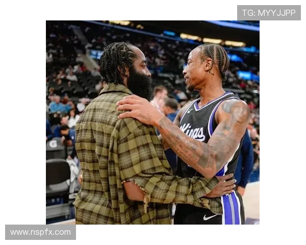 快船若寻可靠得分手德罗赞无疑是最佳选择